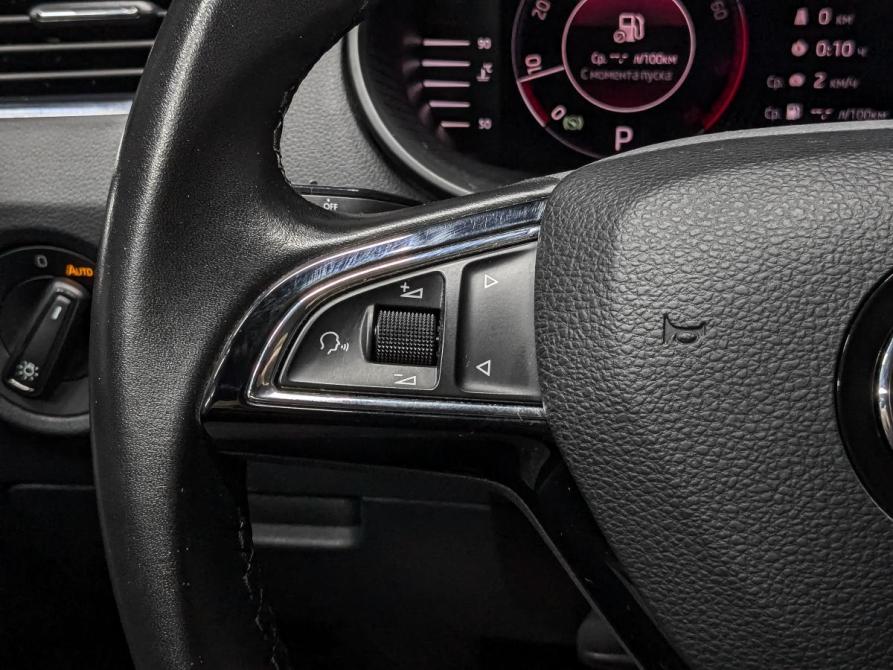 Skoda Octavia III (A7) Рестайлинг Москва  - изображение 26