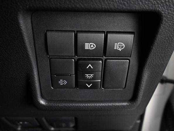 Toyota Land Cruiser Prado 150 Series Рестайлинг 3 с пробегом 2022 года, цена 6 450 000 рублей, 37041 км, внедорожник, Автокод Объявления