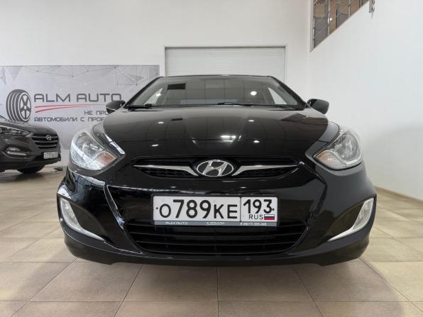 Hyundai Solaris I с пробегом 2012 года, цена 750 000 рублей, 155467 км, седан, Автокод Объявления