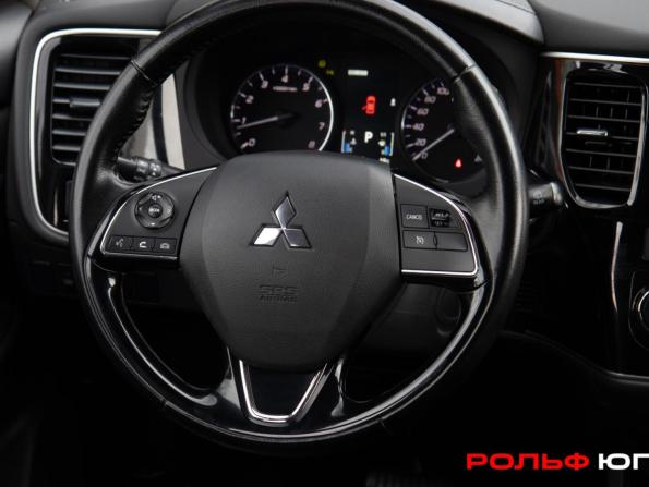 Mitsubishi Outlander III Рестайлинг 2 с пробегом 2015 года, цена 1 423 000 рублей, 229521 км, внедорожник, Автокод Объявления