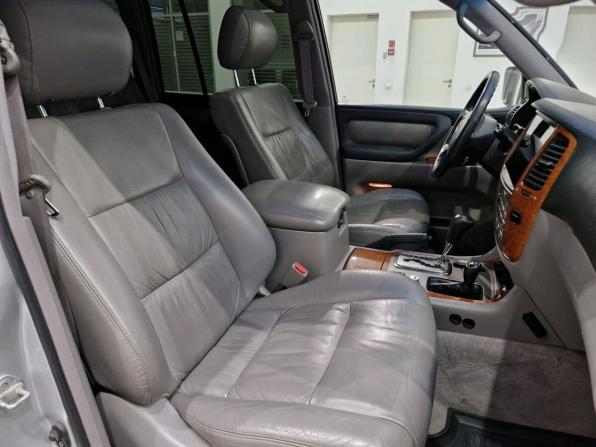 Toyota Land Cruiser 100 Series Рестайлинг 2 с пробегом 2006 года, цена 3 090 000 рублей, 127000 км, внедорожник, Автокод Объявления
