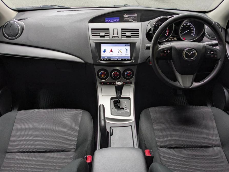 Mazda Axela II Рестайлинг Екатеринбург  - изображение 8