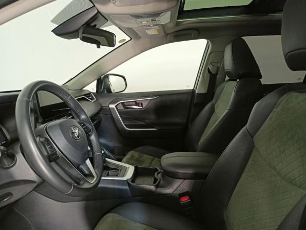 Toyota RAV4 V (XA50) с пробегом 2025 года, цена 3 999 000 рублей, 27000 км, внедорожник, Автокод Объявления