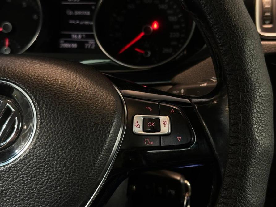 Volkswagen Jetta VI Рестайлинг Челябинск  - изображение 17
