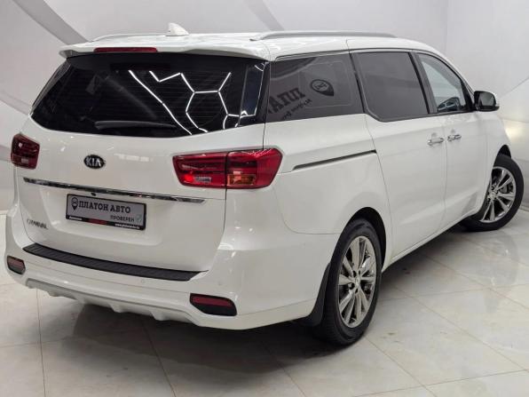 Kia Carnival III с пробегом 2019 года, цена 3 100 000 рублей, 71890 км, минивэн, Автокод Объявления