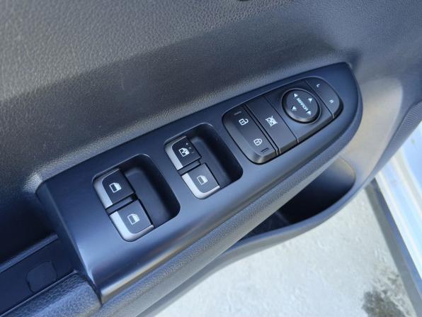 Kia Rio IV с пробегом 2018 года, цена 1 409 000 рублей, 121663 км, хэтчбек, Автокод Объявления
