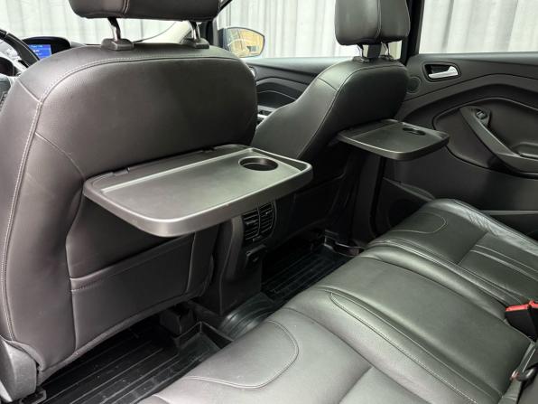 Ford Kuga II с пробегом 2015 года, цена 1 429 000 рублей, 195405 км, внедорожник, Автокод Объявления