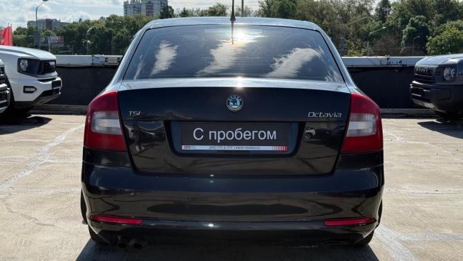 Skoda Octavia II (A5) Рестайлинг с пробегом 2012 года, цена 469 000 рублей, 261000 км, лифтбек, Автокод Объявления