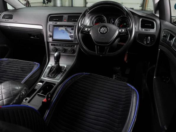Volkswagen Golf VII с пробегом 2015 года, цена 1 319 000 рублей, 146767 км, универсал, Автокод Объявления