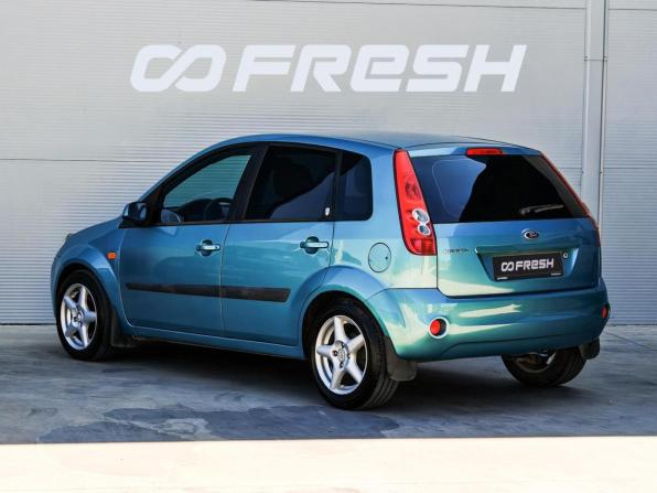 Ford Fiesta Mk5 с пробегом 2006 года, цена 489 000 рублей, 207022 км, хэтчбек, Автокод Объявления