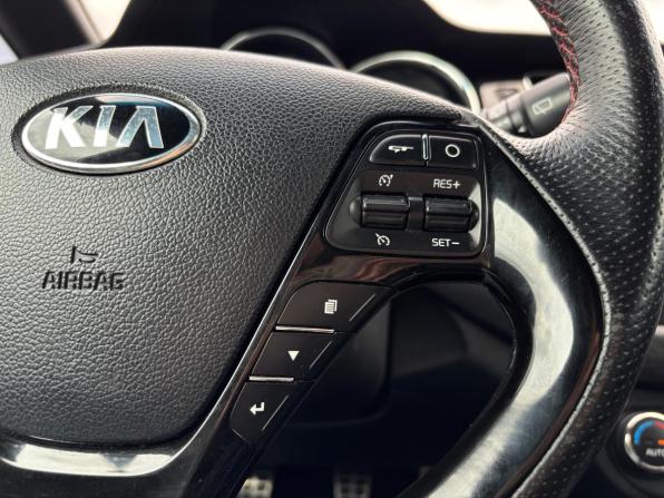 Kia Ceed GT I с пробегом 2014 года, цена 1 085 000 рублей, 221607 км, хэтчбек, Автокод Объявления