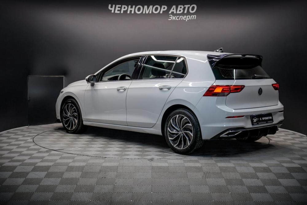 Volkswagen Golf VIII Крым  - изображение 3