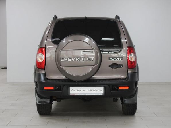 Chevrolet Niva I Рестайлинг с пробегом 2019 года, цена 849 900 рублей, 125426 км, внедорожник, Автокод Объявления