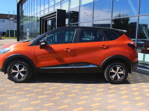 Renault Kaptur I с пробегом 2017 года, цена 1 170 000 рублей, 174765 км, внедорожник, Автокод Объявления