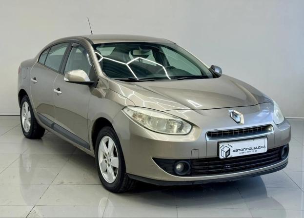Renault Fluence I с пробегом 2010 года, цена 599 000 рублей, 274376 км, седан, Автокод Объявления