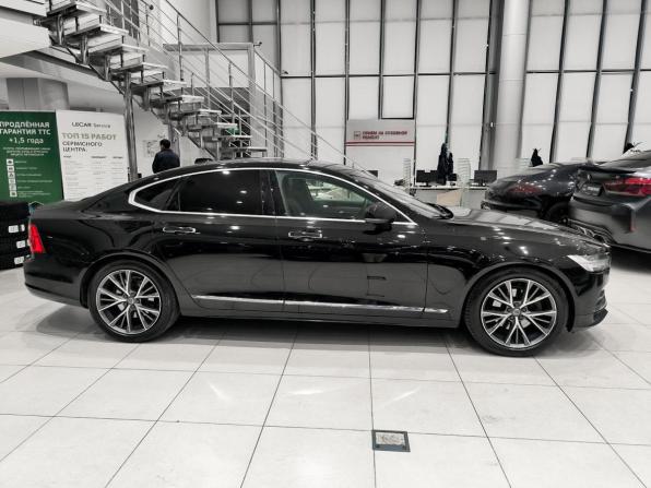 Volvo S90 II Рестайлинг с пробегом 2020 года, цена 2 750 000 рублей, 233000 км, седан, Автокод Объявления