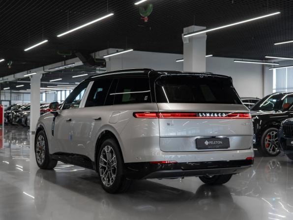 Lynk &amp; Co 900 с пробегом 2026 года, цена 7 900 000 рублей, 50 км, внедорожник, Автокод Объявления