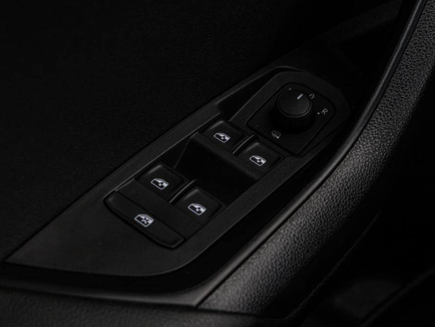 Skoda Karoq I Санкт-Петербург  - изображение 18