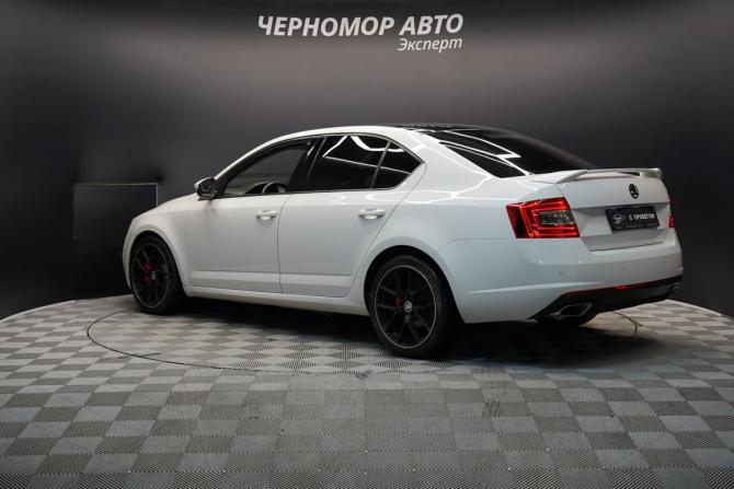 Skoda Octavia III (A7) с пробегом 2014 года, цена 1 679 000 рублей, 218000 км, лифтбек, Автокод Объявления