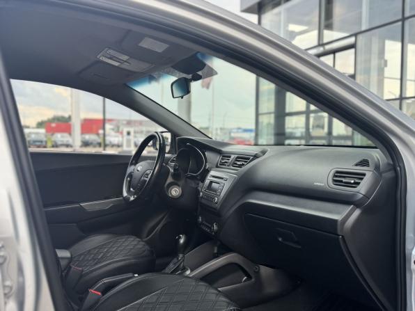 Kia Rio III с пробегом 2015 года, цена 1 095 000 рублей, 154688 км, седан, Автокод Объявления