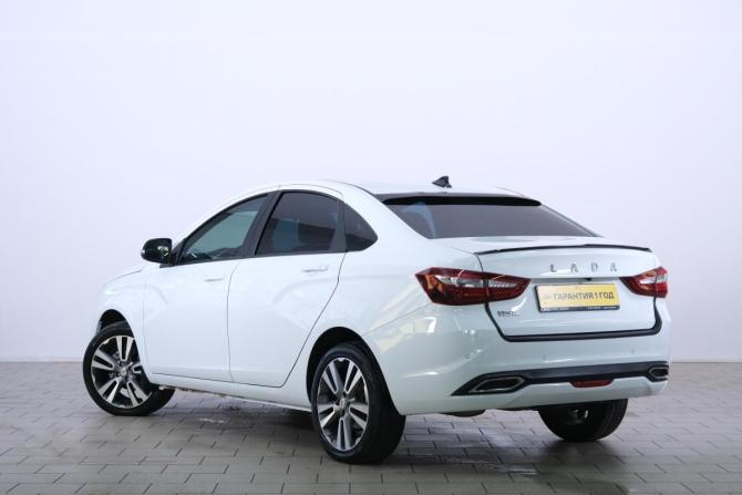 Lada (ВАЗ) Vesta I Рестайлинг (NG) с пробегом 2024 года, цена 1 359 000 рублей, 50300 км, седан, Автокод Объявления