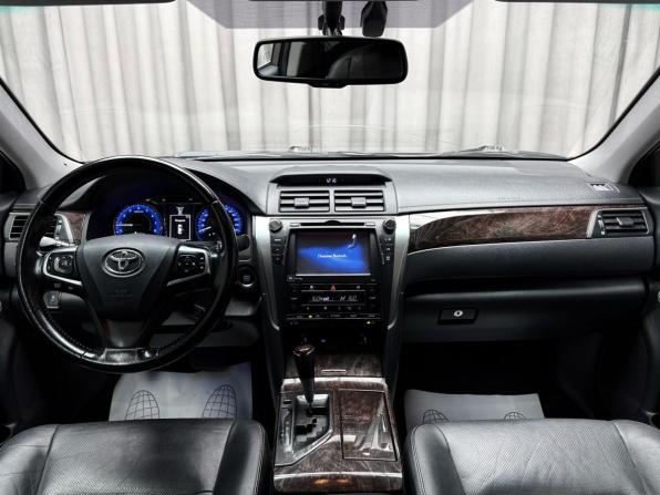 Toyota Camry VII (XV50) Рестайлинг с пробегом 2015 года, цена 2 329 000 рублей, 111559 км, седан, Автокод Объявления