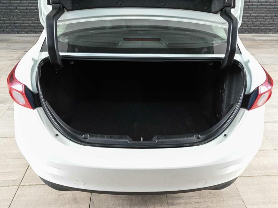 Mazda 3 III (BM) Рестайлинг Екатеринбург  - изображение 9