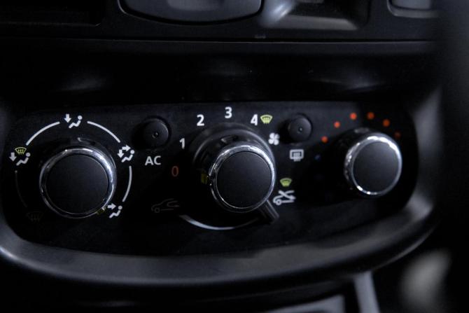 Renault Duster I с пробегом 2013 года, цена 879 000 рублей, 180217 км, внедорожник, Автокод Объявления