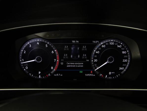 Volkswagen Tiguan II с пробегом 2018 года, цена 2 199 000 рублей, 149391 км, внедорожник, Автокод Объявления