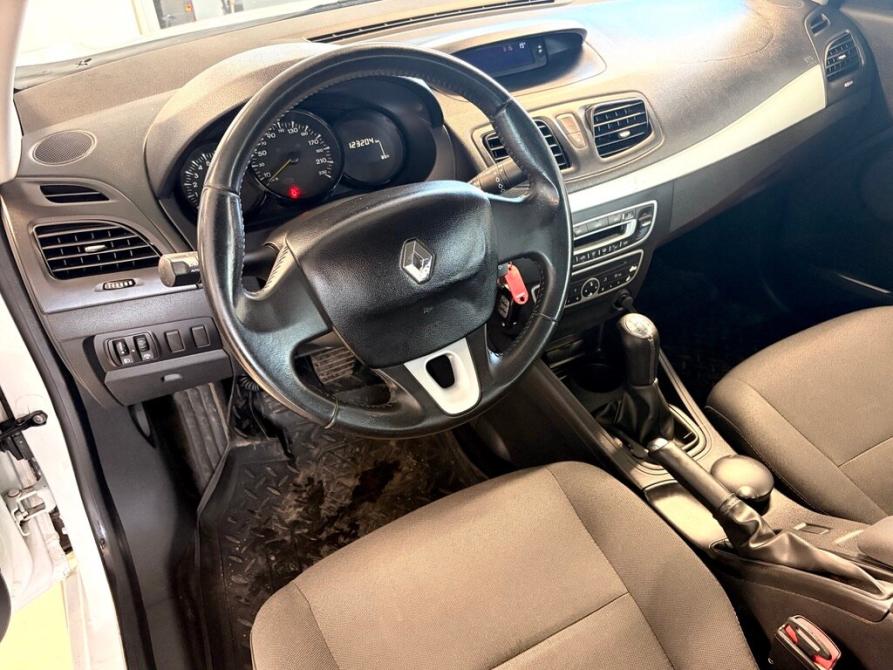 Renault Fluence I Тольятти  - изображение 12