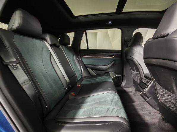 Geely Monjaro I с пробегом 2023 года, цена 2 593 000 рублей, 159119 км, внедорожник, Автокод Объявления