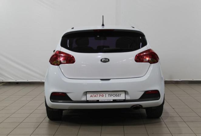 Kia Ceed II с пробегом 2013 года, цена 900 000 рублей, 178940 км, хэтчбек, Автокод Объявления