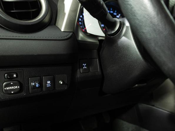 Toyota RAV4 IV (XA40) с пробегом 2012 года, цена 1 999 700 рублей, 70266 км, внедорожник, Автокод Объявления
