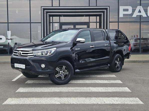 Toyota Hilux VIII с пробегом 2016 года, цена 2 998 000 рублей, 248274 км, пикап, Автокод Объявления