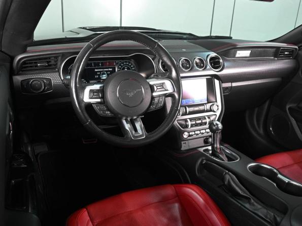 Ford Mustang VI Рестайлинг с пробегом 2019 года, цена 3 959 000 рублей, 41875 км, купе, Автокод Объявления