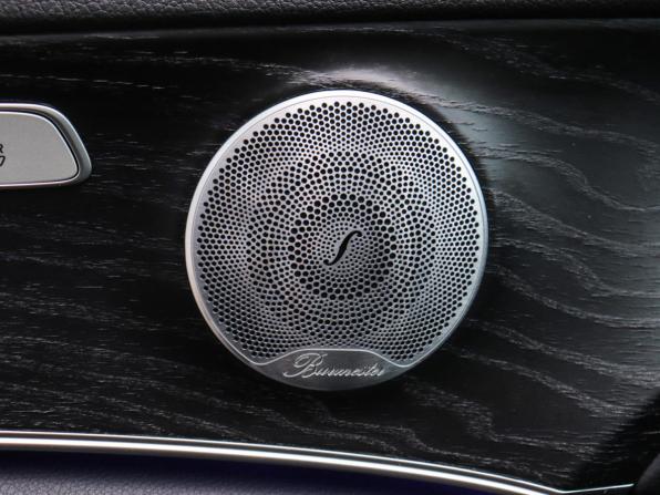 Mercedes-Benz E-Класс V (W213 S213 C238) с пробегом 2020 года, цена 4 340 000 рублей, 75778 км, седан, Автокод Объявления