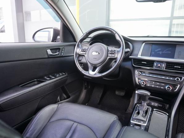 Kia Optima IV Рестайлинг с пробегом 2018 года, цена 1 628 000 рублей, 157311 км, седан, Автокод Объявления