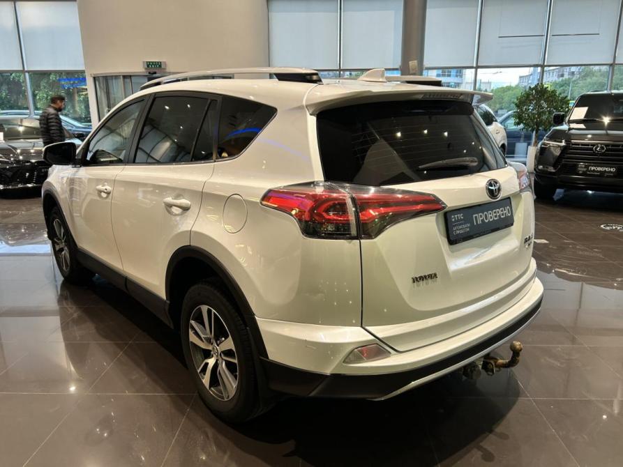 Toyota RAV4 IV (XA40) Рестайлинг Казань  - изображение 8