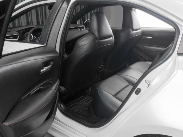 Toyota Levin XII (E210) с пробегом 2020 года, цена 1 939 000 рублей, 45015 км, седан, Автокод Объявления