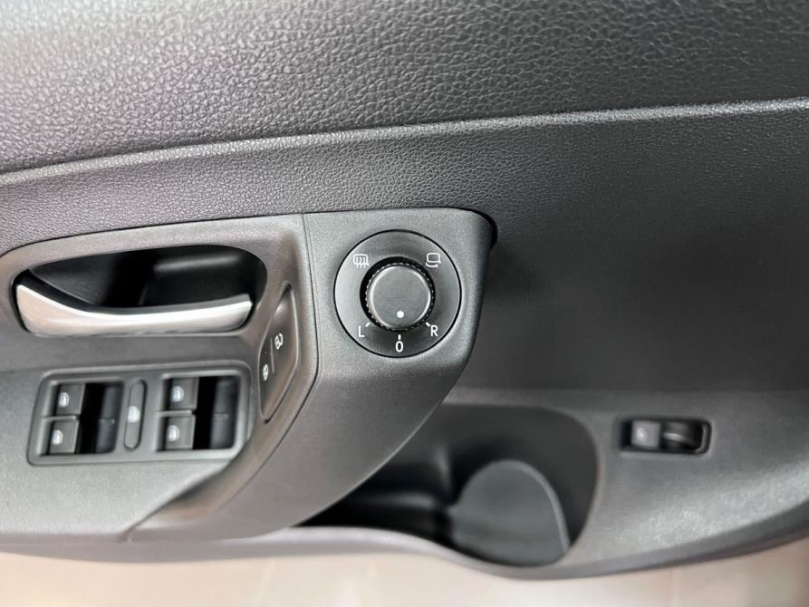 Volkswagen Polo V Рестайлинг Тверь  - изображение 17