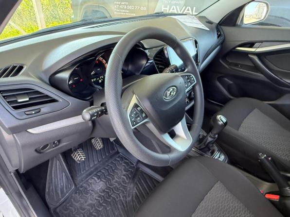 Lada (ВАЗ) Vesta I с пробегом 2021 года, цена 1 195 000 рублей, 102137 км, универсал, Автокод Объявления