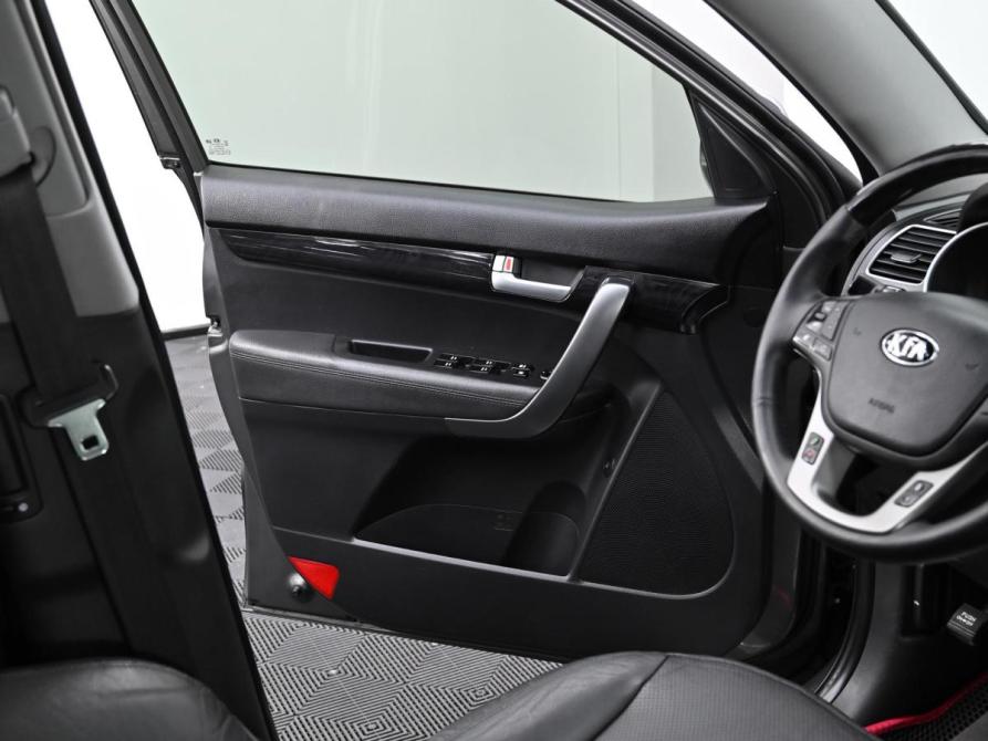 Kia Sorento II Рестайлинг Москва  - изображение 12
