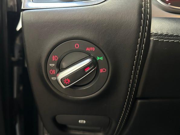 Audi Q7 I (4L) Рестайлинг с пробегом 2012 года, цена 1 975 000 рублей, 279393 км, внедорожник, Автокод Объявления