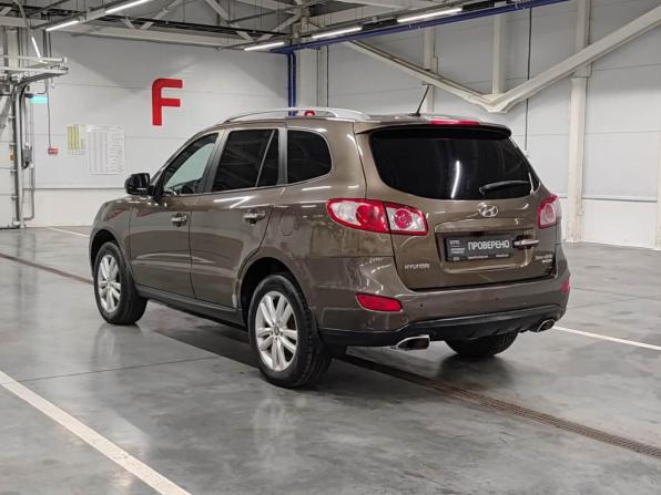 Hyundai Santa Fe II Рестайлинг с пробегом 2011 года, цена 1 050 000 рублей, 318000 км, внедорожник, Автокод Объявления