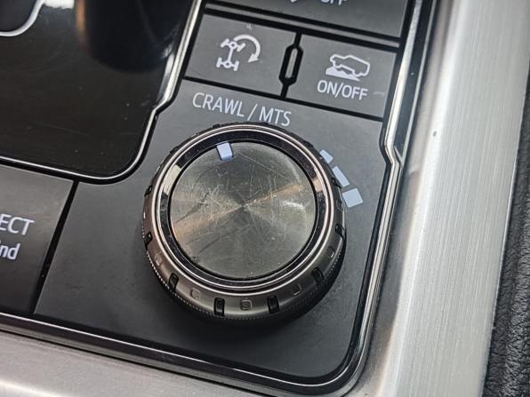 Toyota Land Cruiser 200 Series Рестайлинг 2 с пробегом 2020 года, цена 7 700 000 рублей, 142589 км, внедорожник, Автокод Объявления