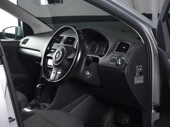 Volkswagen Polo V с пробегом 2013 года, цена 759 999 рублей, 161147 км, хэтчбек, Автокод Объявления