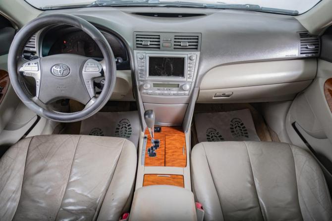 Toyota Camry VI (XV40) Рестайлинг с пробегом 2010 года, цена 1 099 000 рублей, 373000 км, седан, Автокод Объявления