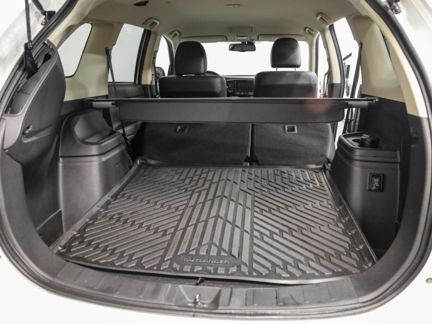 Mitsubishi Outlander III Рестайлинг 3 Санкт-Петербург  - изображение 30