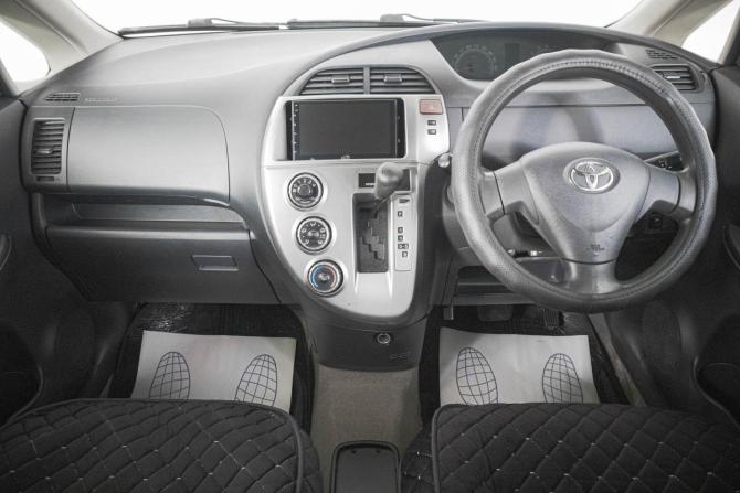 Toyota Ractis I с пробегом 2005 года, цена 659 000 рублей, 235400 км, хэтчбек, Автокод Объявления