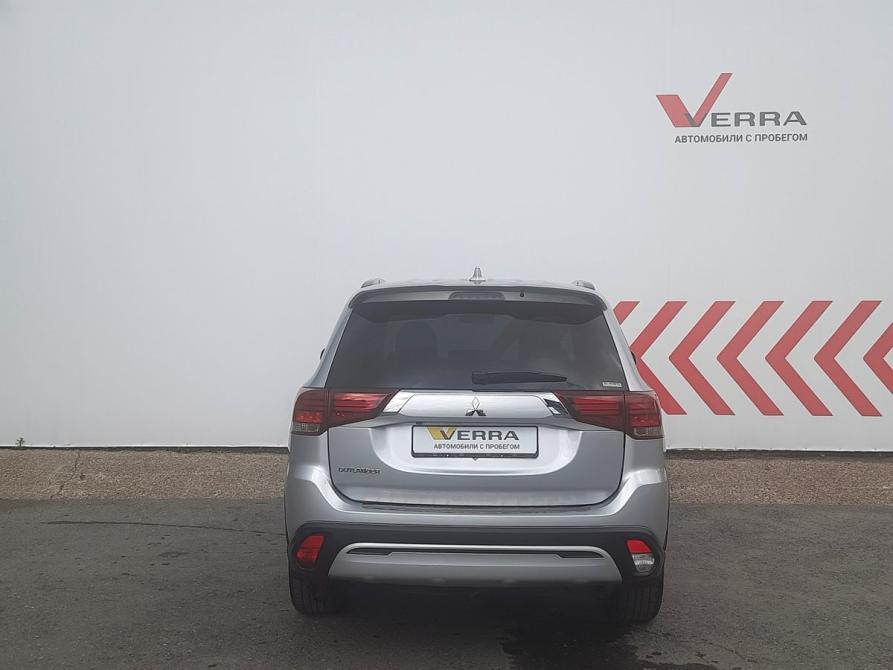 Mitsubishi Outlander III Рестайлинг 3 Пермь  - изображение 4